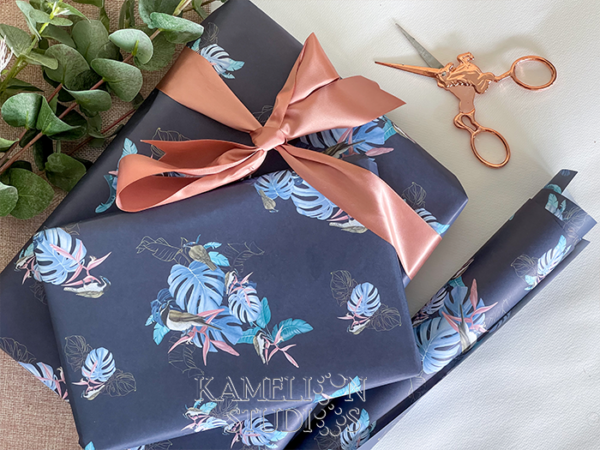 Honey Eater Gift Wrap Sheet - Image 3